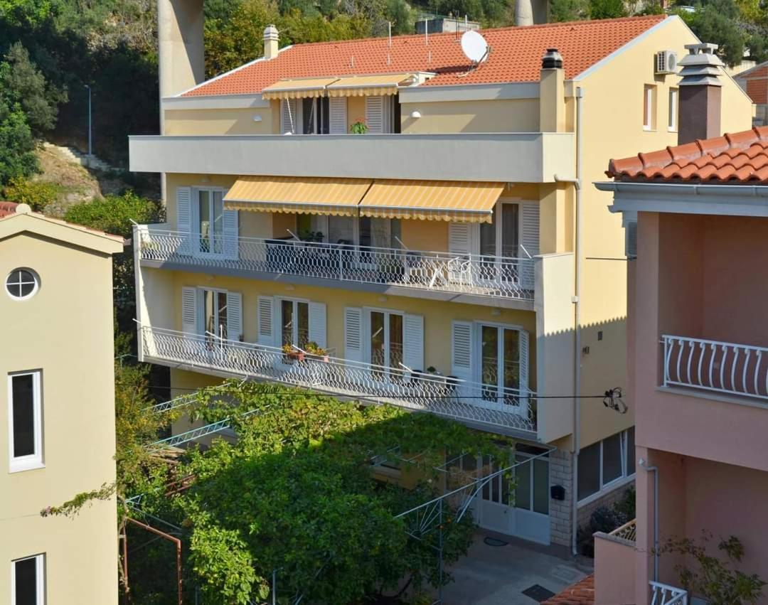 Apartament Ravlic Podgora