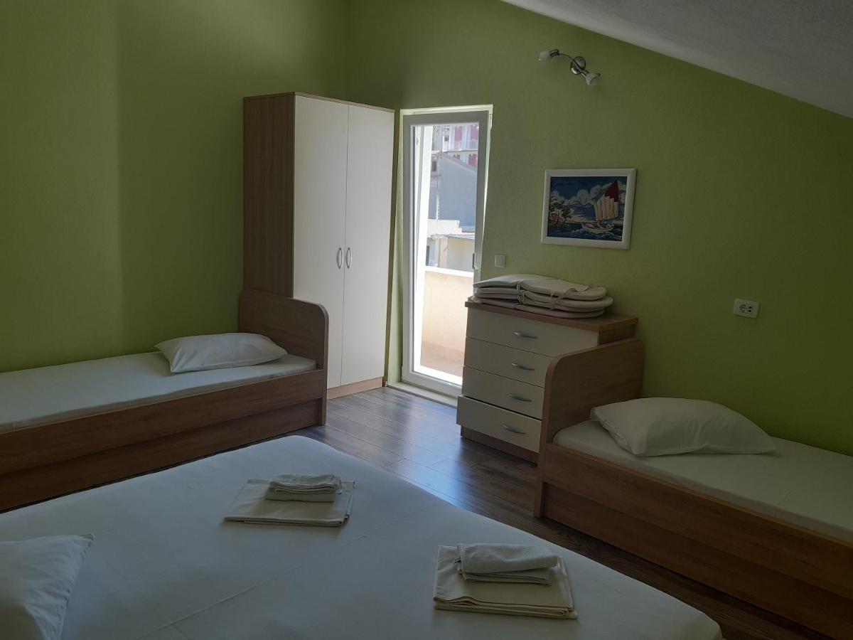 Ravlic Apartament Podgora
